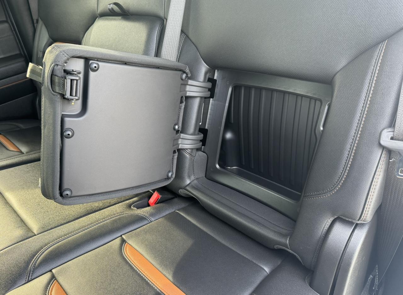 2024 GMC Sierra 2500 4WD Crew Cab 159" AT4 Photo