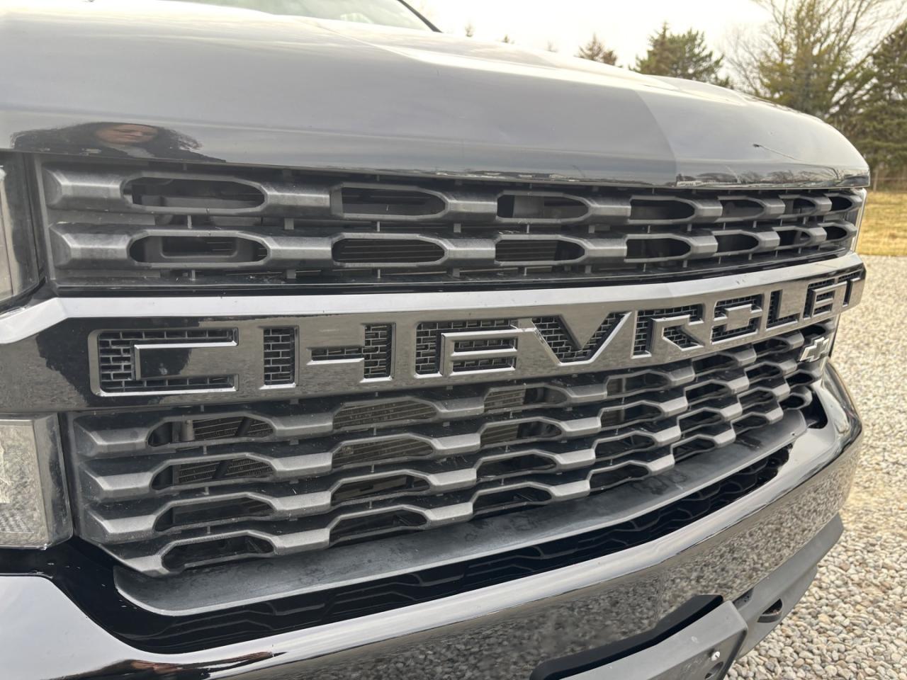 2021 Chevrolet Silverado 1500 Custom Crew Cab Short Box 4WD Photo