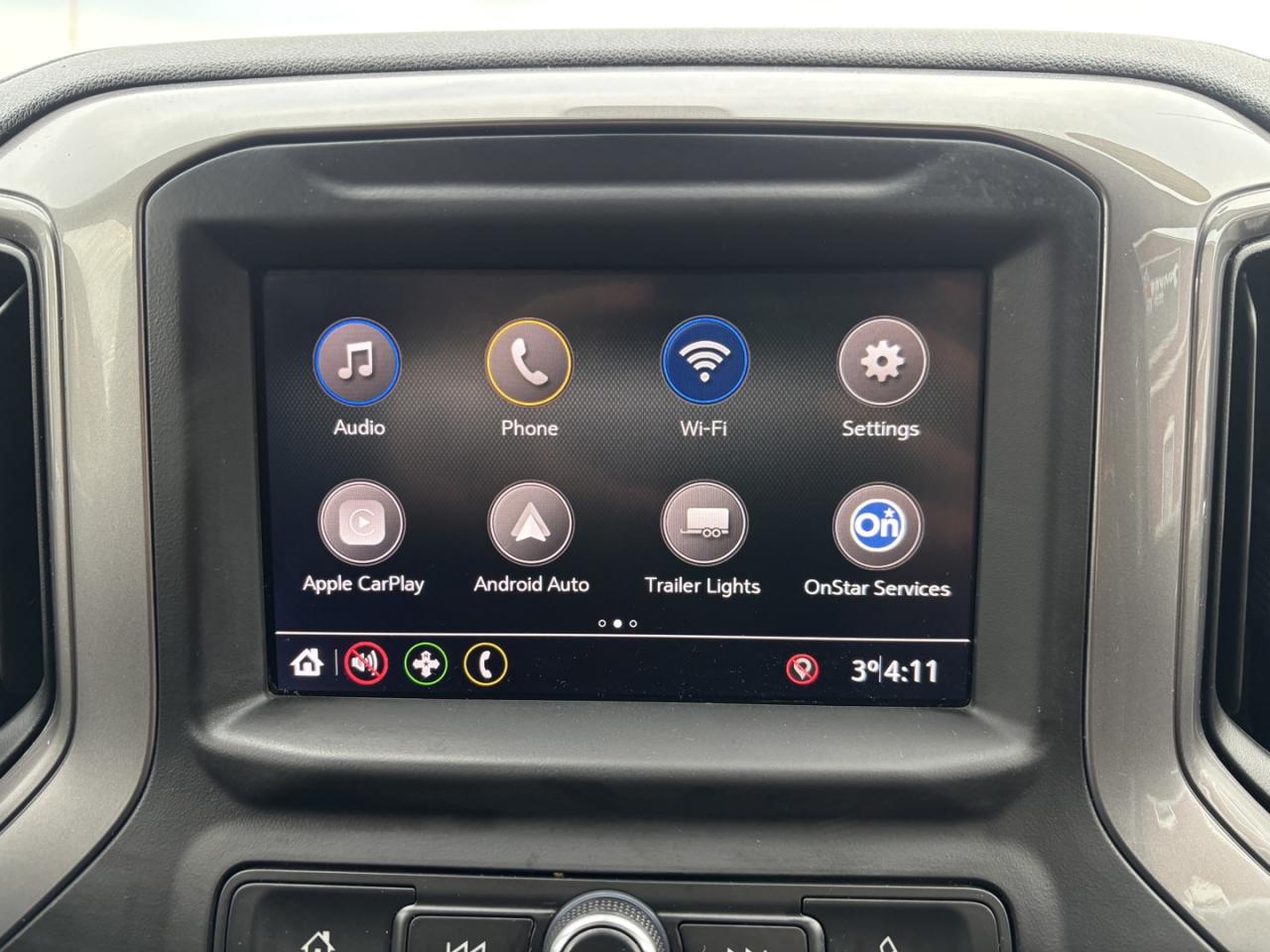 2021 Chevrolet Silverado 1500 Custom Crew Cab Short Box 4WD Photo