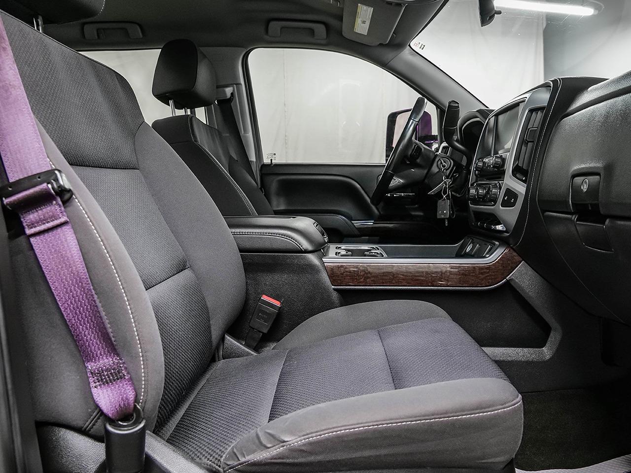 2017 GMC Sierra 1500 SLE Photo14