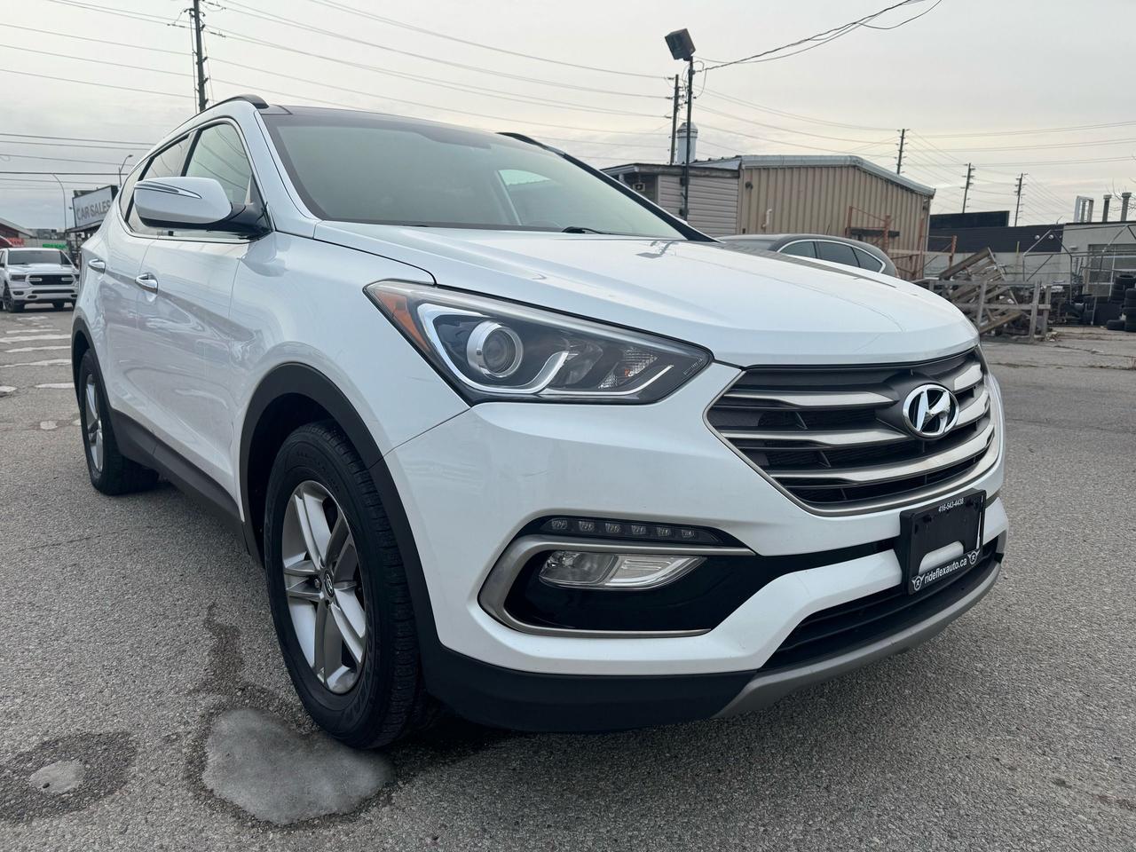 2017 Hyundai Santa Fe Sport Luxury Photo