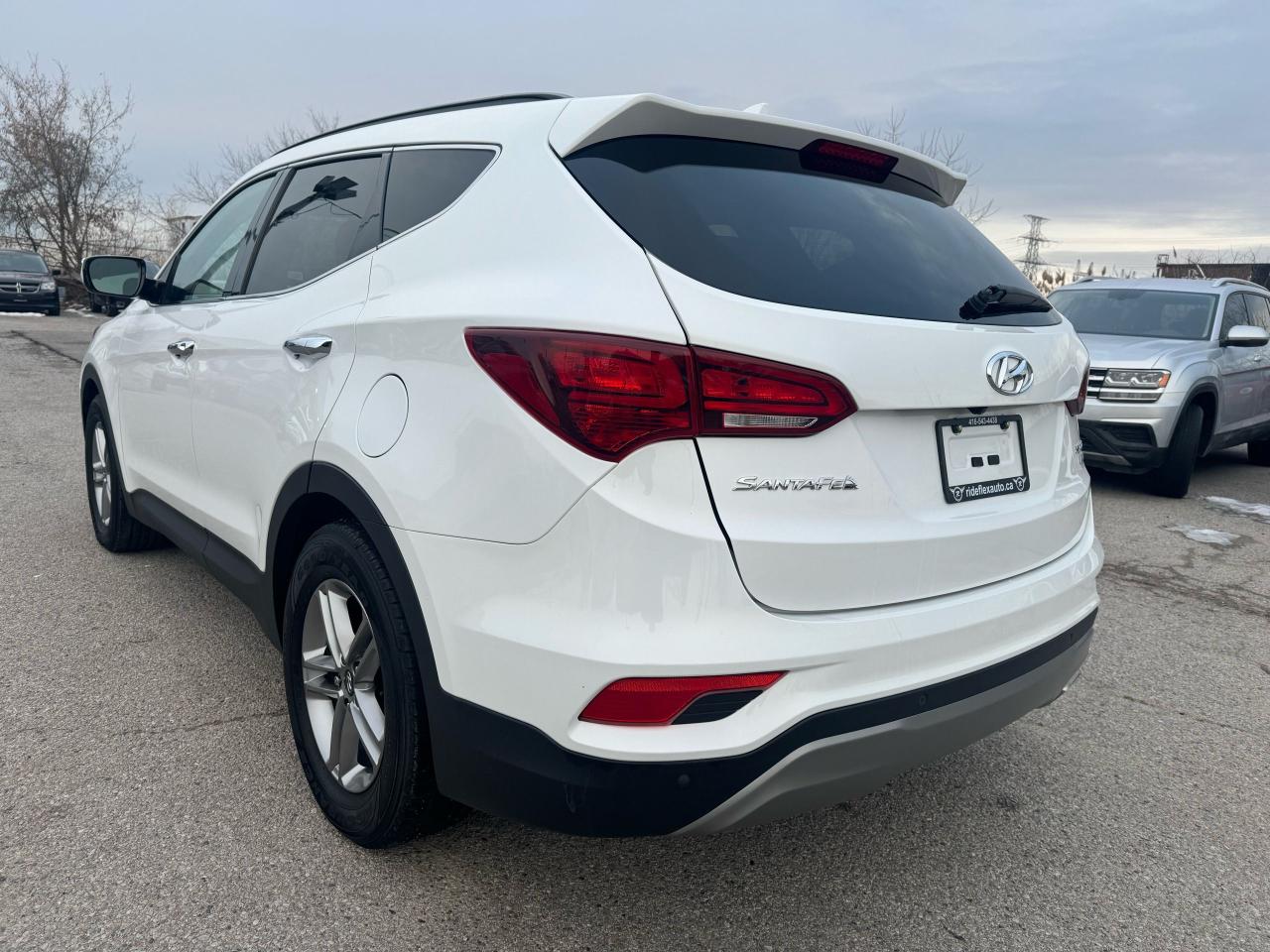 2017 Hyundai Santa Fe Sport Luxury Photo