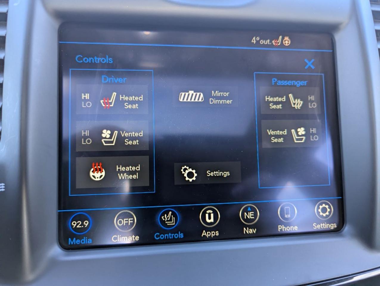 2023 Chrysler 300 300S AWD  NAVIGATION/PANARAMIC SUNROOF!! Photo