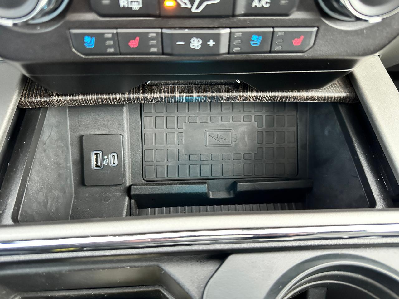 2020 Ford SUPER DUTY F-250 SRW LARIAT4x4Crew 6.7 Diesel Htd/Cool-Lthr Pano NAV XM Photo