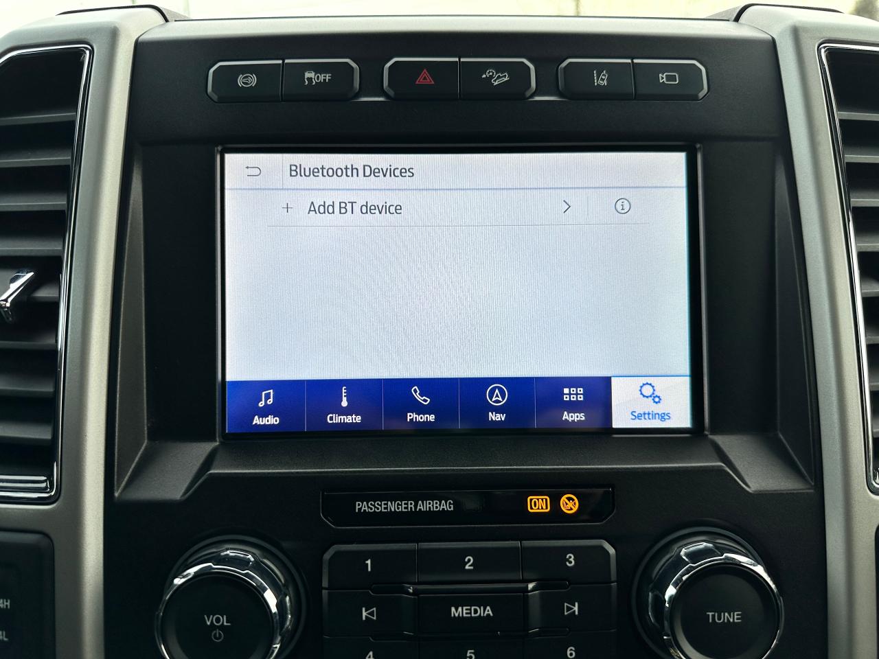 2020 Ford SUPER DUTY F-250 SRW LARIAT4x4Crew 6.7 Diesel Htd/Cool-Lthr Pano NAV XM Photo