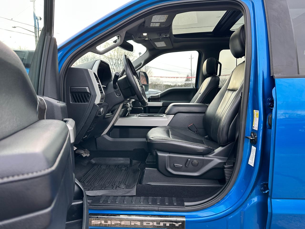 2020 Ford SUPER DUTY F-250 SRW LARIAT4x4Crew 6.7 Diesel Htd/Cool-Lthr Pano NAV XM Photo