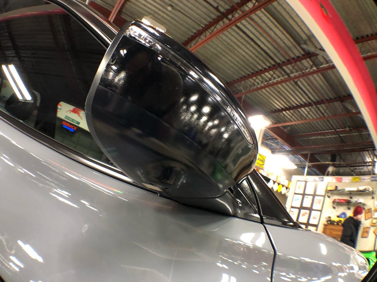 2021 Nissan Kicks SR LEATHER A/C A/CARPLAY L/ASSIST B/SPOT CAMERA Photo