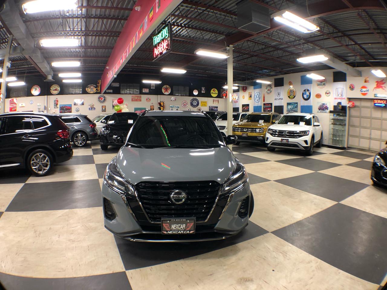 2021 Nissan Kicks SR LEATHER A/C A/CARPLAY L/ASSIST B/SPOT CAMERA Photo