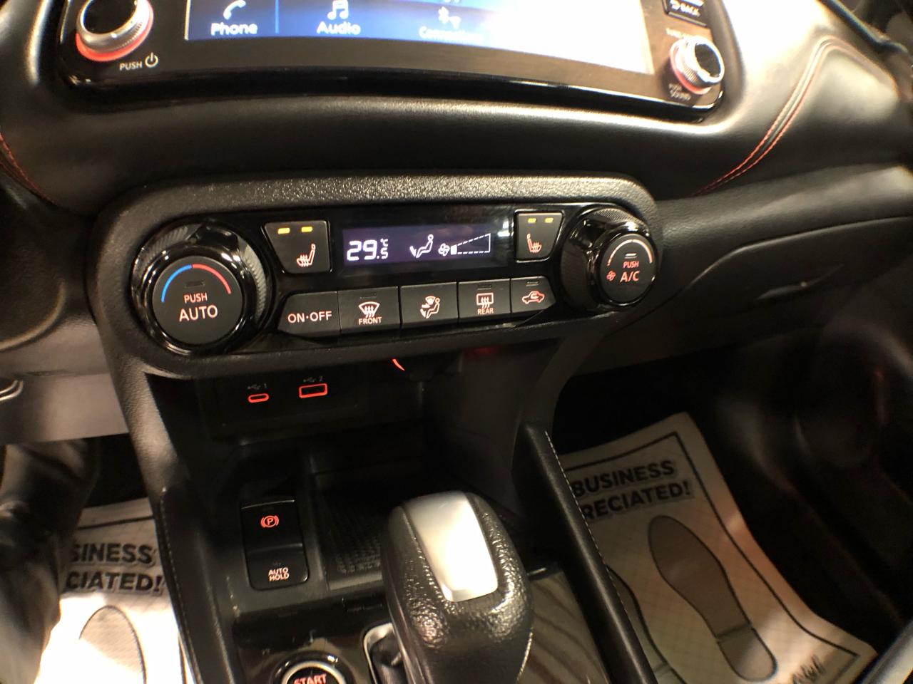 2021 Nissan Kicks SR LEATHER A/C A/CARPLAY L/ASSIST B/SPOT CAMERA Photo
