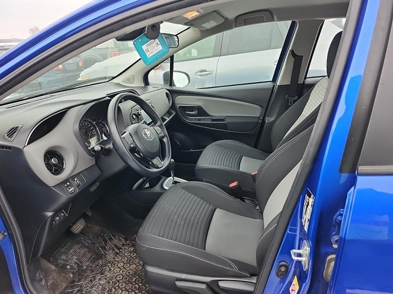 2018 Toyota Yaris LE Photo