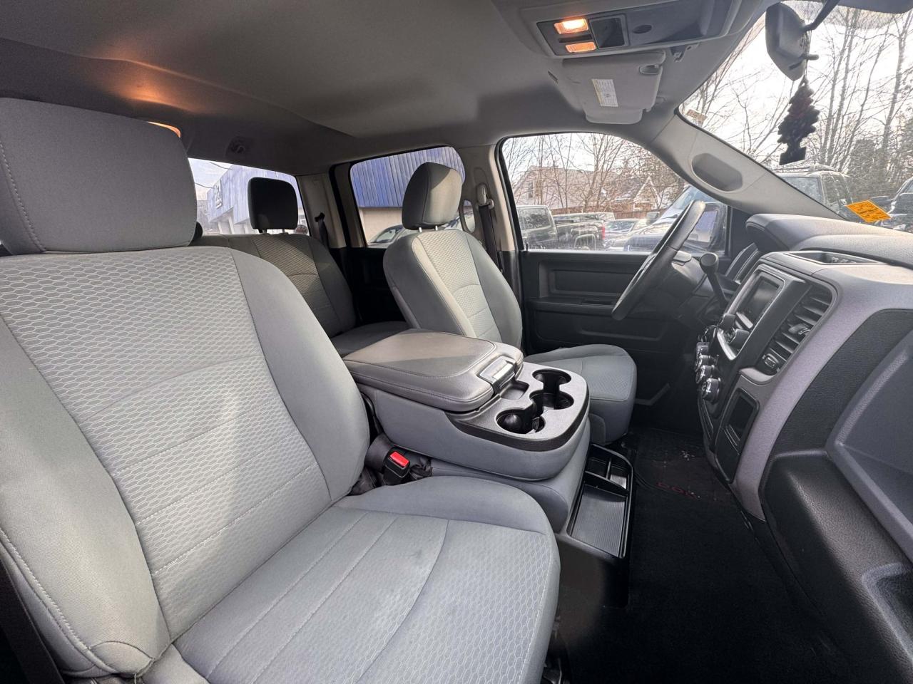 2017 RAM 1500 ST Photo