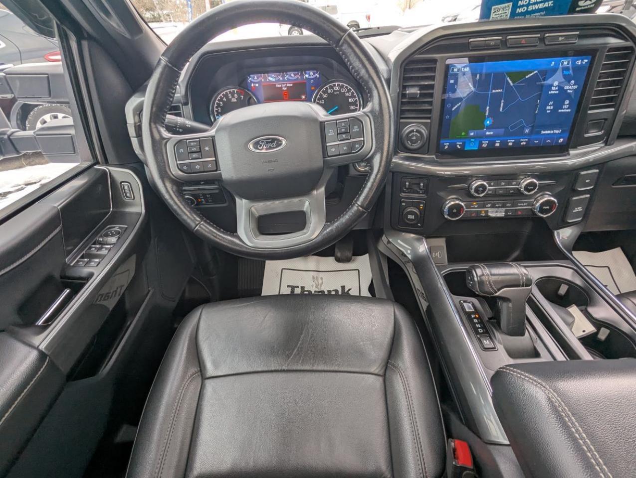 2022 Ford F-150 XLT WITH PANARAMIC SUNROOF!! Photo