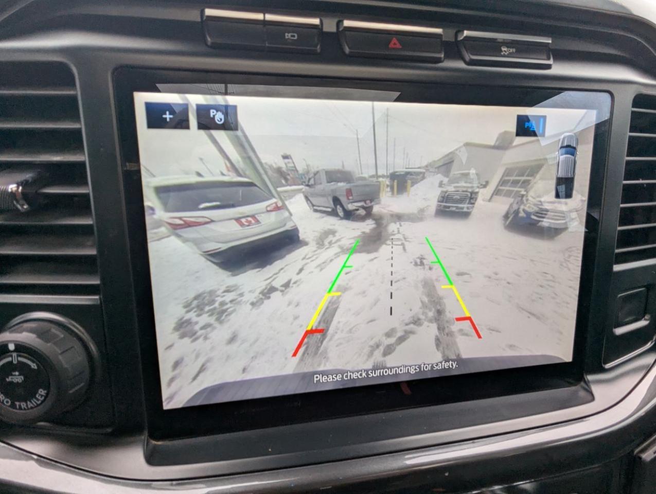 2022 Ford F-150 XLT WITH PANARAMIC SUNROOF!! Photo