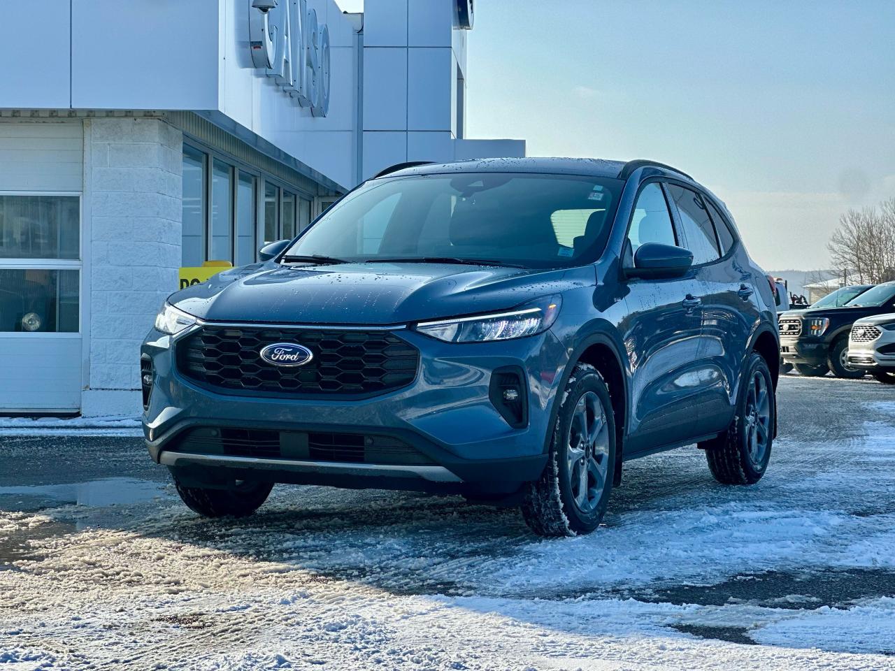 2026 Ford Escape ST-Line Select AWD Photo2