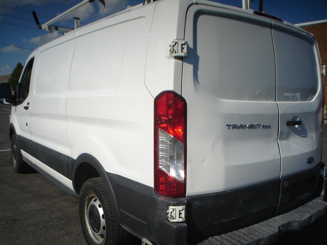 2018 Ford Transit Van T-250 130" Low Rf 9000 GVWR Swing-Out RH Dr Photo