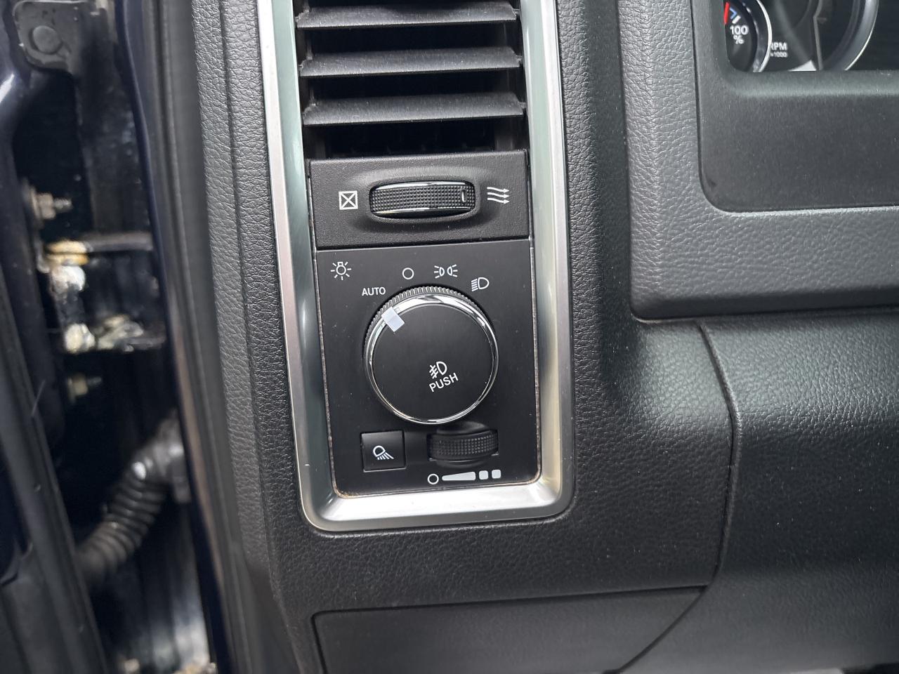 2016 RAM 2500 SLT Photo