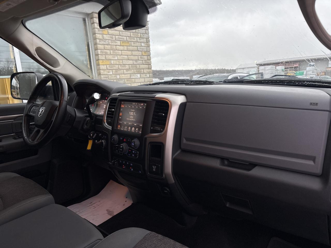 2016 RAM 2500 SLT Photo