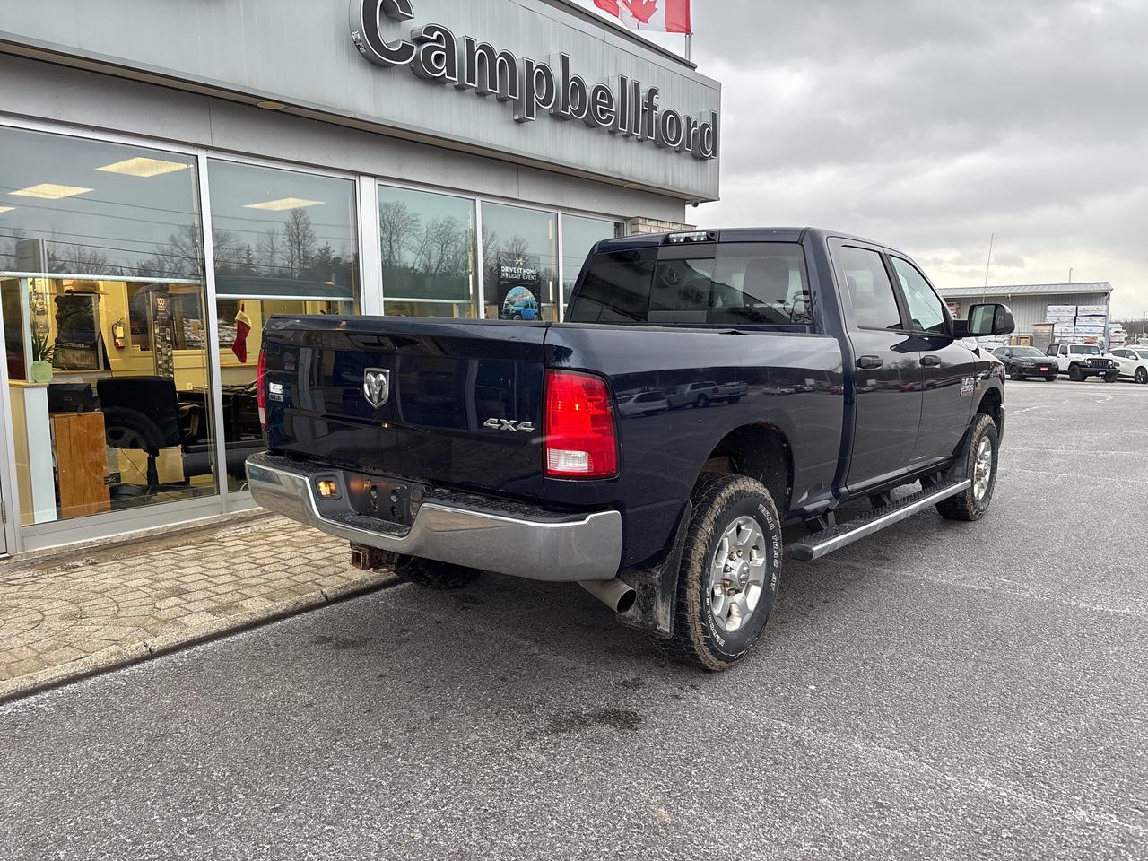 2016 RAM 2500 SLT Photo4