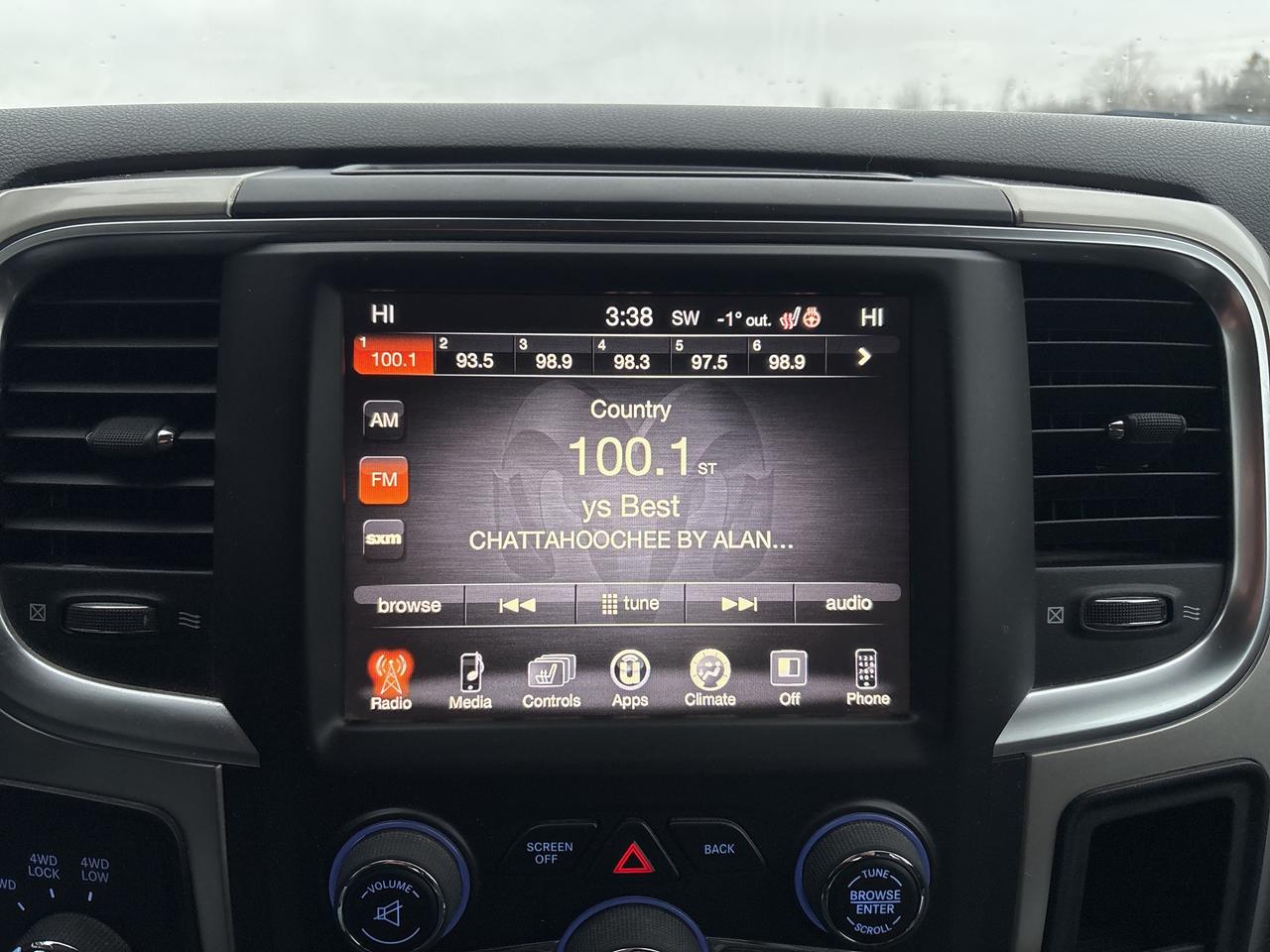 2016 RAM 2500 SLT Photo