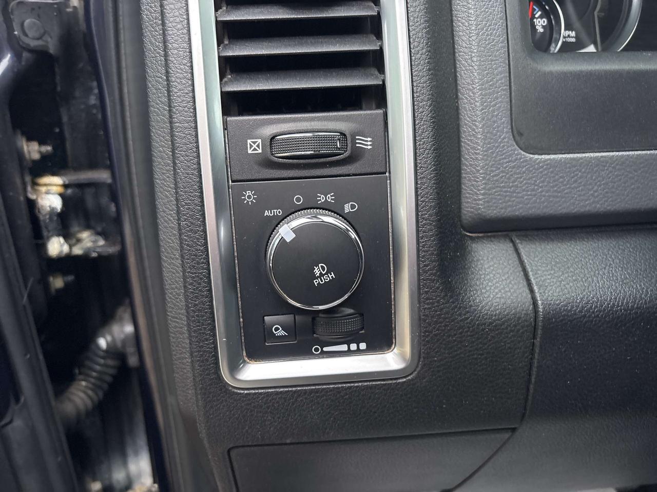 2016 RAM 2500 SLT Photo