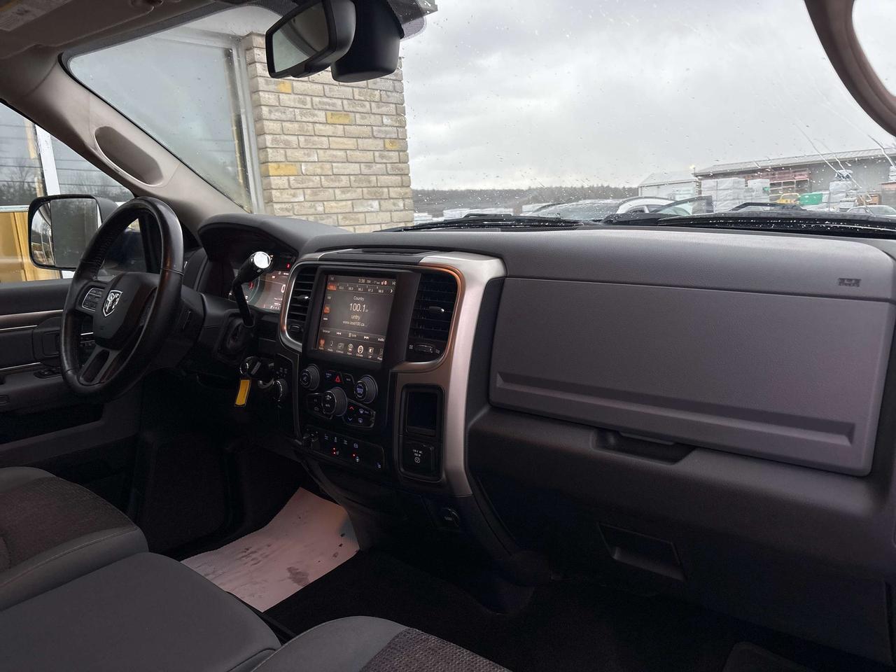 2016 RAM 2500 SLT Photo