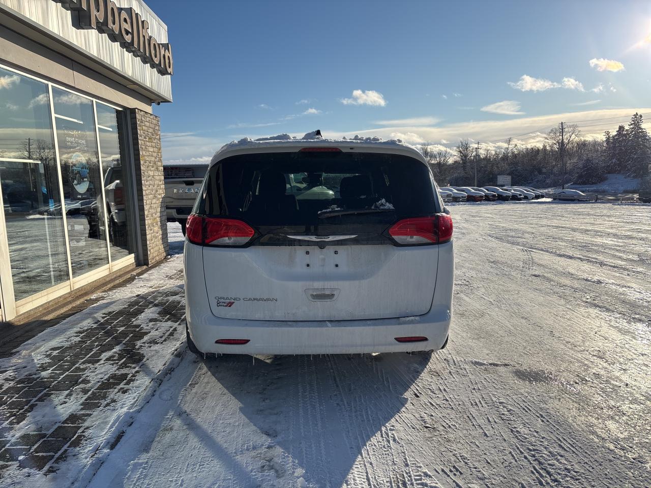 2024 Chrysler Grand Caravan SXT Photo