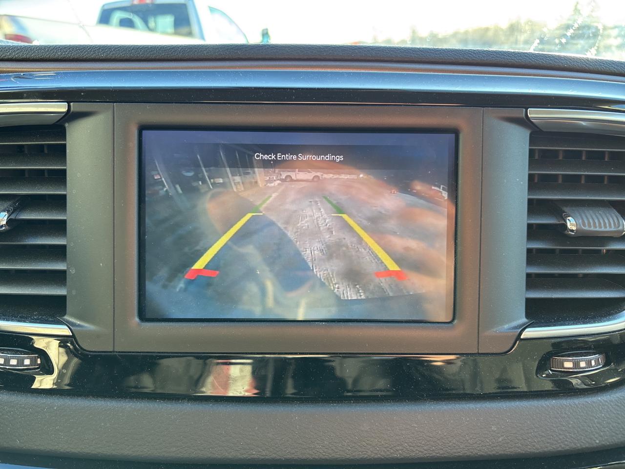 2024 Chrysler Grand Caravan SXT Photo