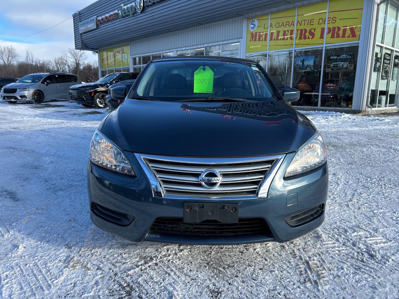 2014 Nissan Sentra S Photo