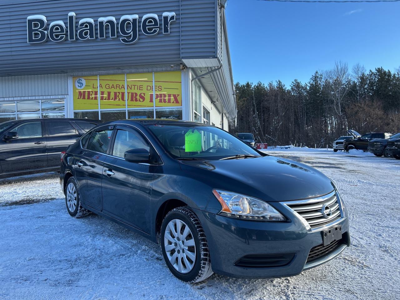 2014 Nissan Sentra S Photo