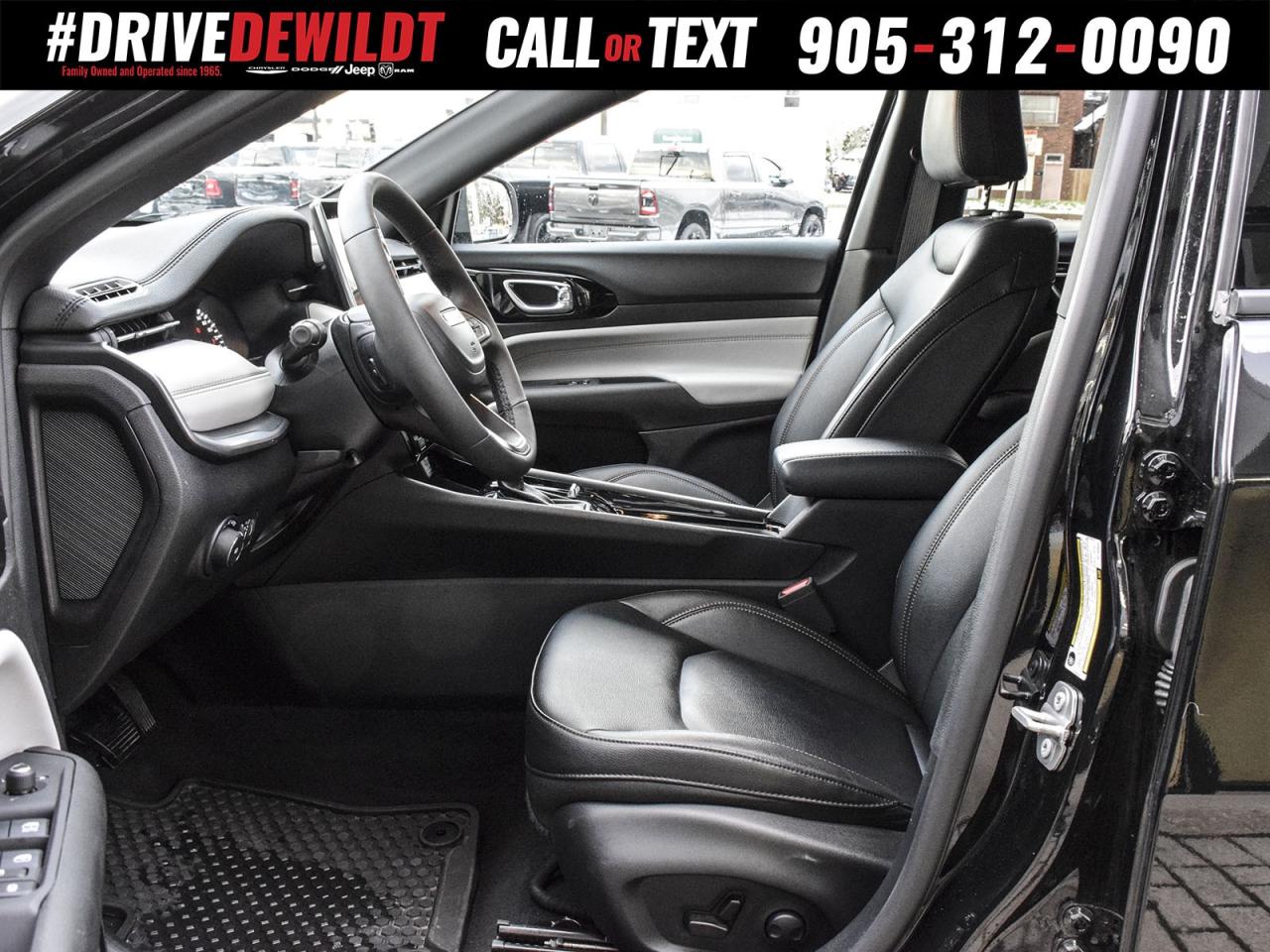 2024 Jeep Compass LIMITED   HEATED SEATS + WHEEL   BLIND SPOT Photo