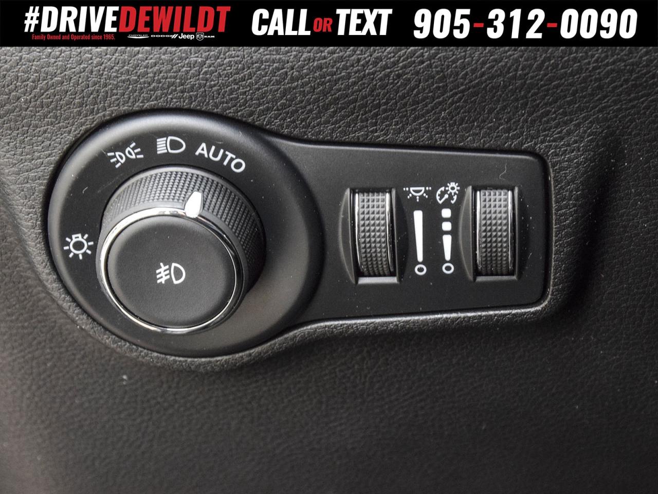 2024 Jeep Compass LIMITED   HEATED SEATS + WHEEL   BLIND SPOT Photo
