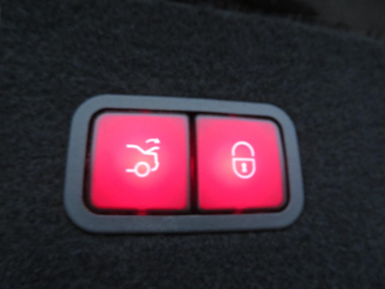 2015 Mercedes-Benz S-Class 4dr Sdn S 550 4MATIC SWB Photo