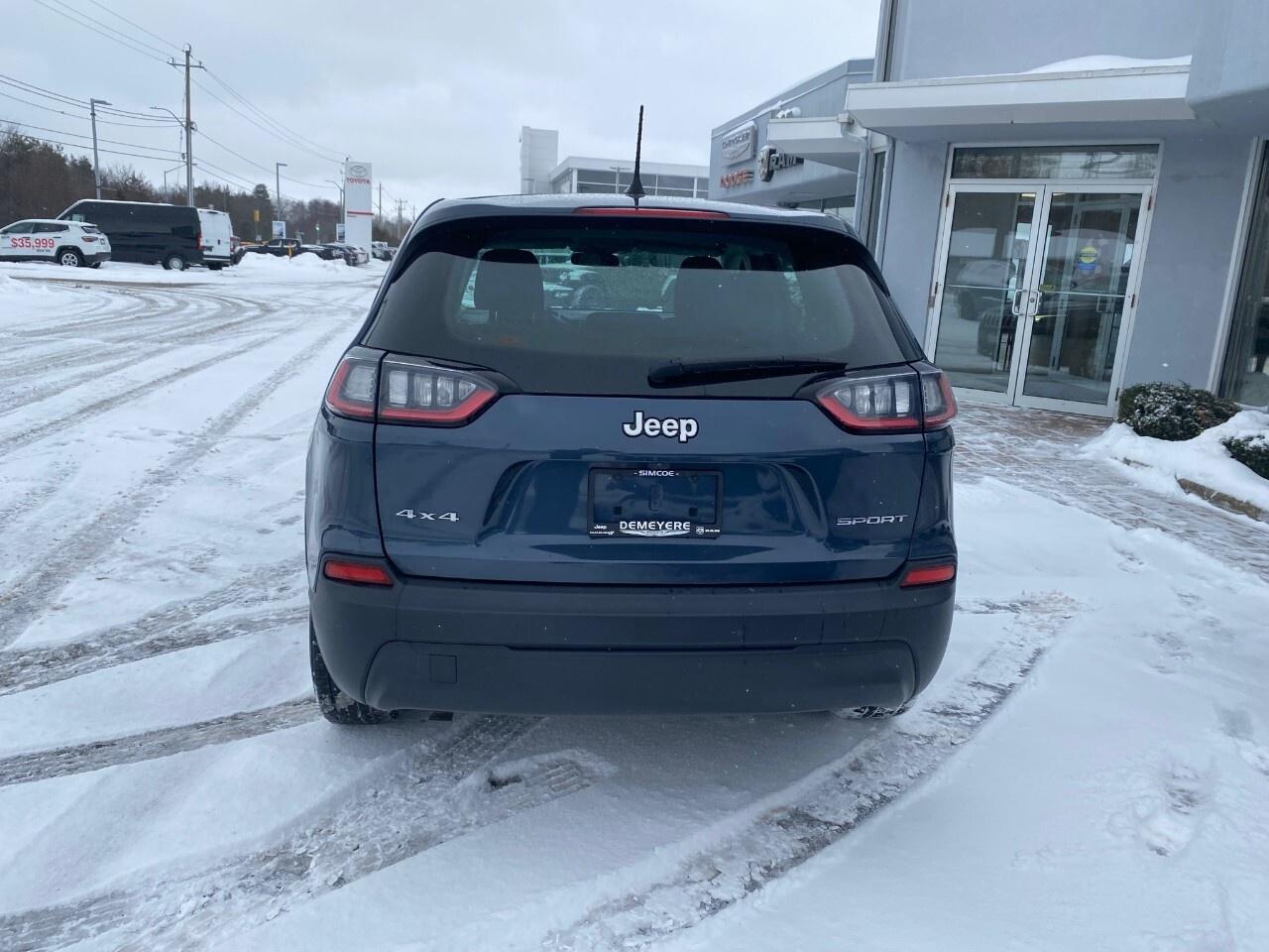 2020 Jeep Cherokee SPORT 4X4 Photo