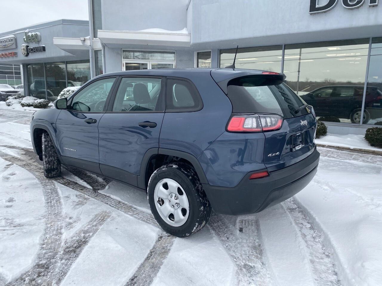 2020 Jeep Cherokee SPORT 4X4 Photo