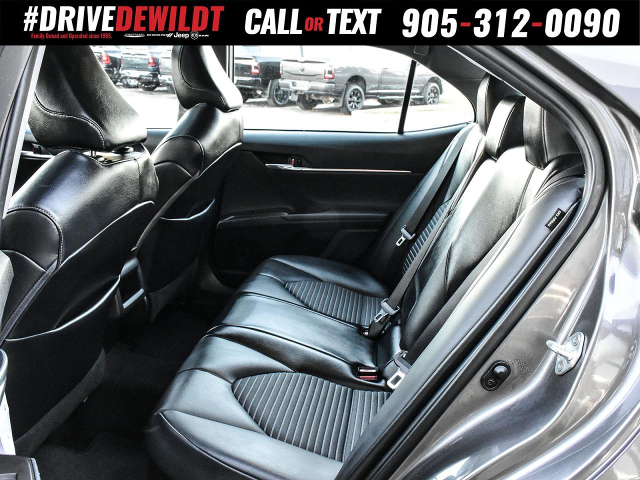 2021 Toyota Camry HYBRID SE   SUNROOF   HEATED SEATS + WHEEL Photo