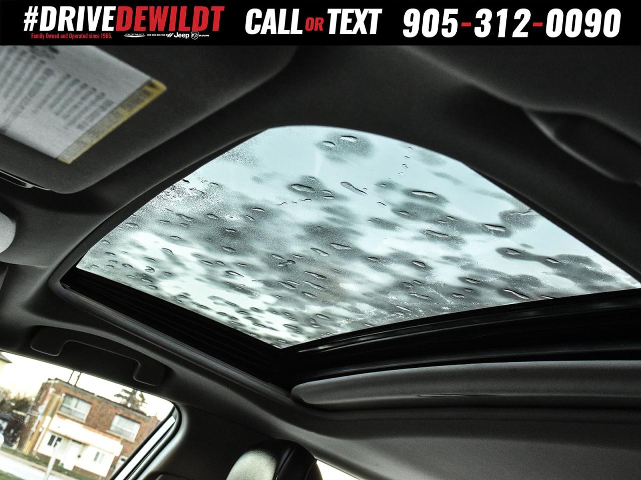 2021 Toyota Camry HYBRID SE   SUNROOF   HEATED SEATS + WHEEL Photo