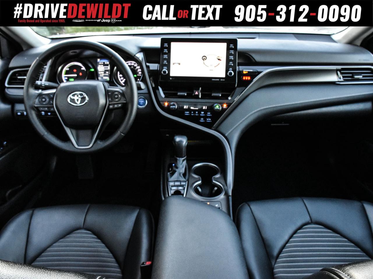 2021 Toyota Camry HYBRID SE   SUNROOF   HEATED SEATS + WHEEL Photo