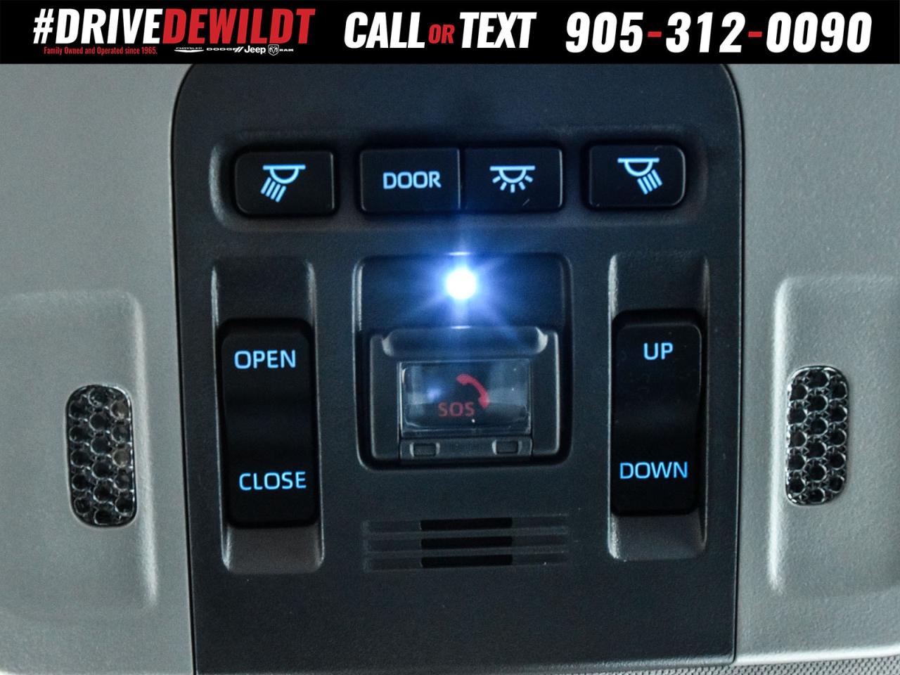 2021 Toyota Camry HYBRID SE   SUNROOF   HEATED SEATS + WHEEL Photo