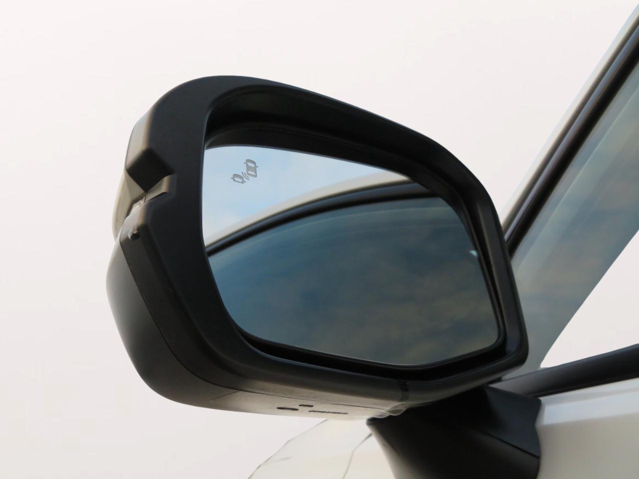 2023 Honda HR-V Ex-L Navi Awd Cvt Photo