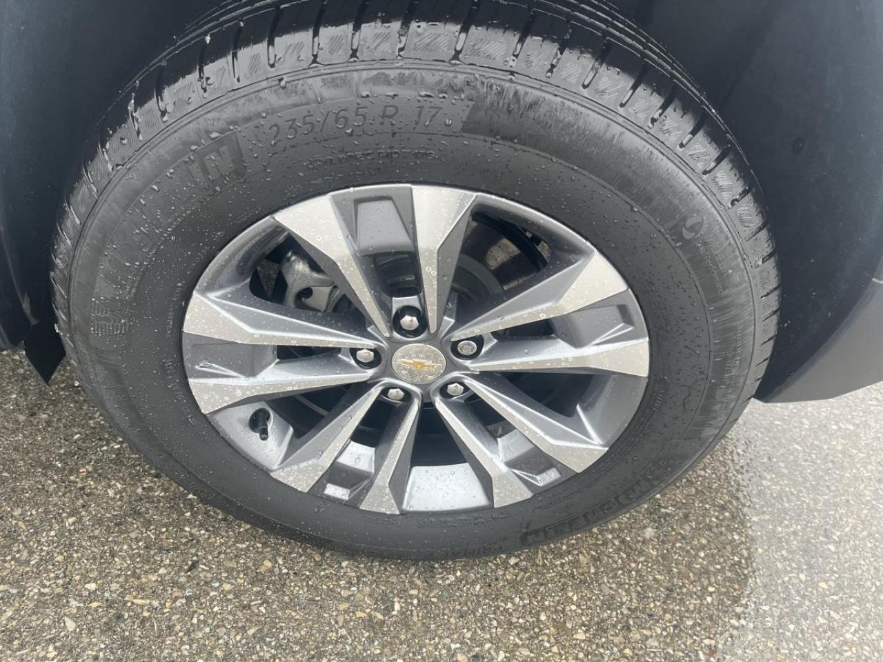 2025 Chevrolet Equinox AWD LT Photo