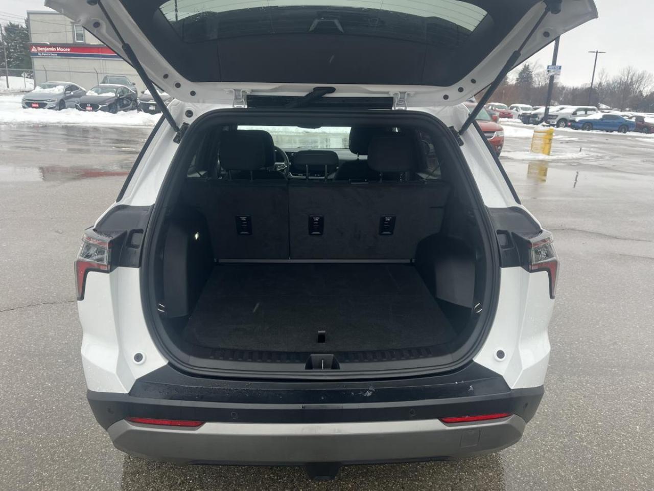 2025 Chevrolet Equinox AWD LT Photo