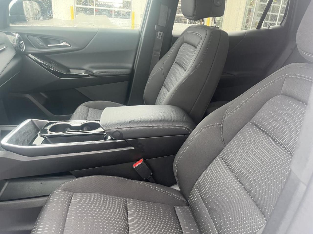 2025 Chevrolet Equinox AWD LT Photo