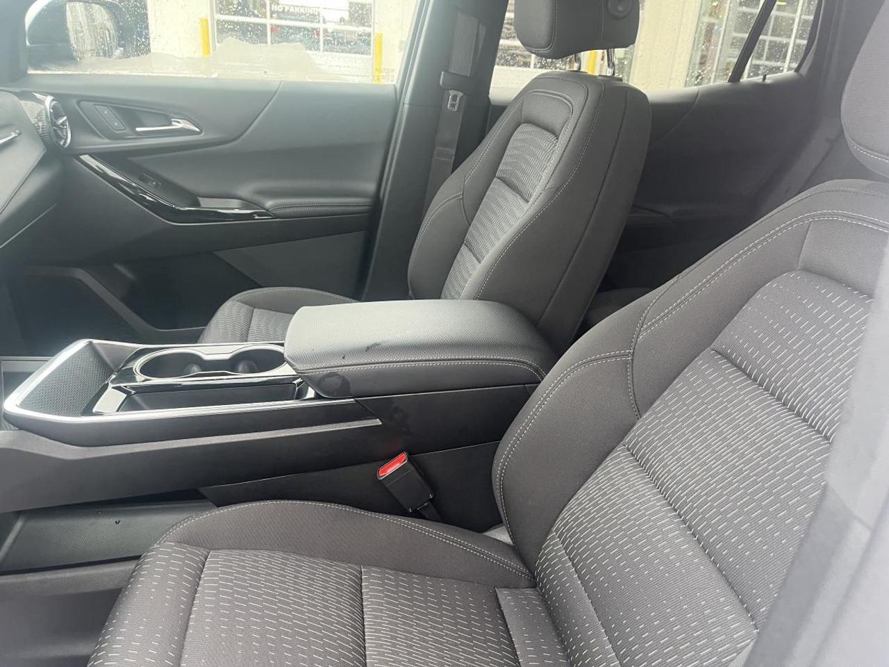 2025 Chevrolet Equinox AWD LT @ 3.99% for 60 mo Photo