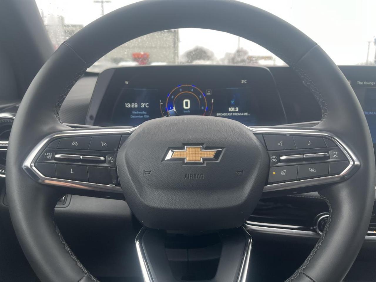 2025 Chevrolet Equinox AWD LT @ 3.99% for 60 mo Photo