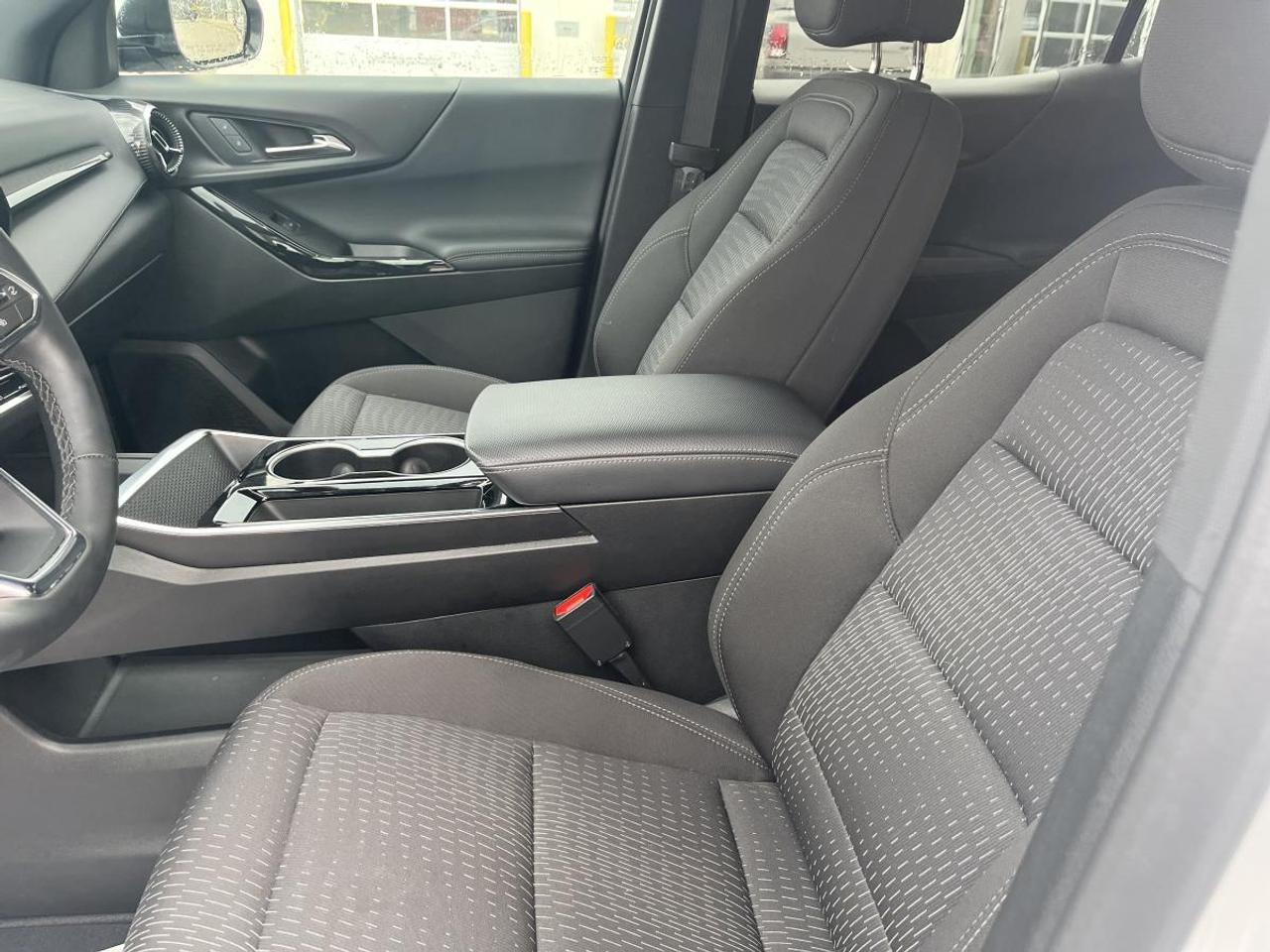 2025 Chevrolet Equinox AWD LT Photo
