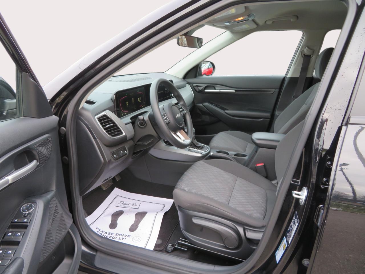 2024 Kia Seltos LX FWD Photo