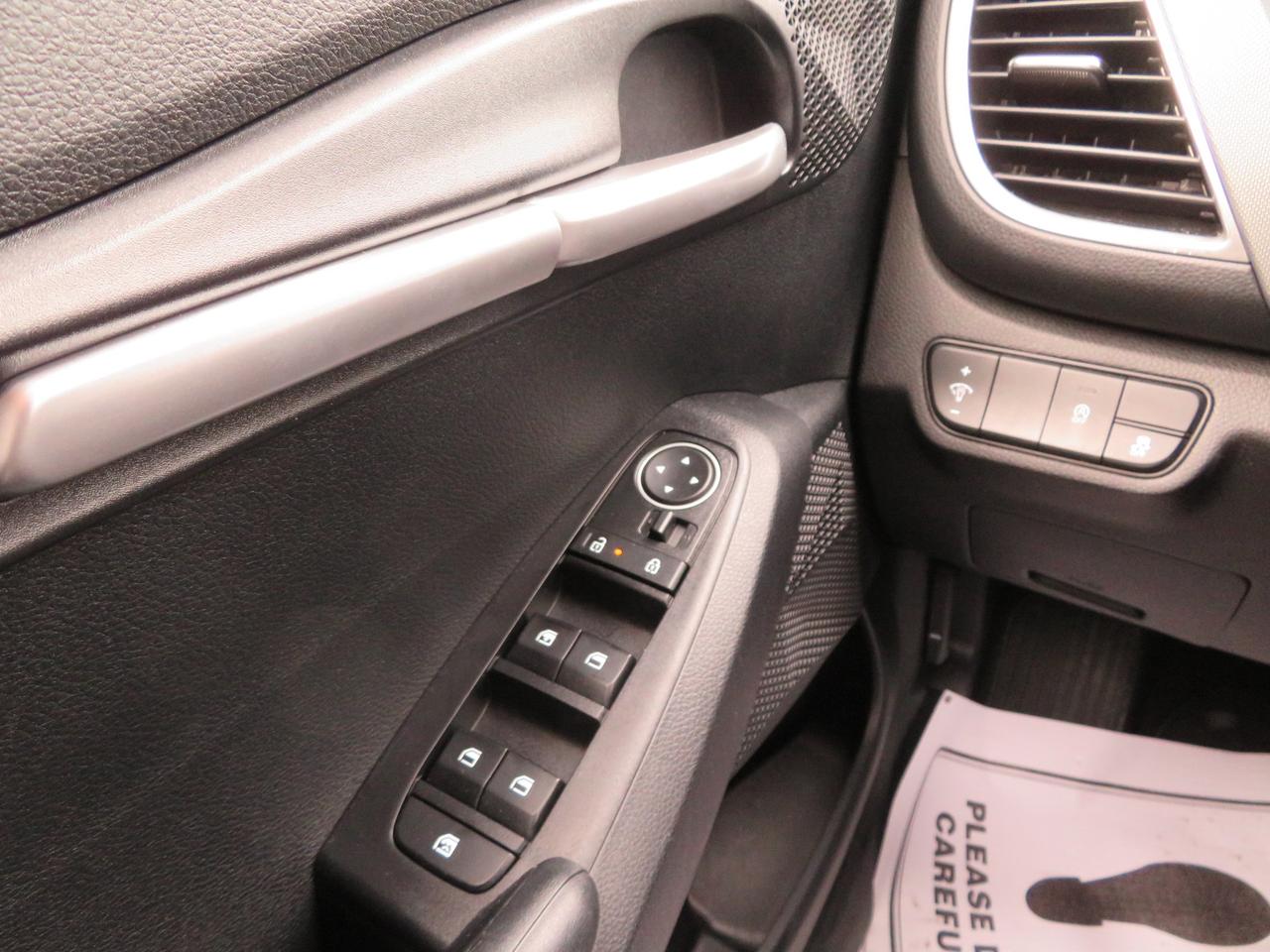 2024 Kia Seltos LX FWD Photo