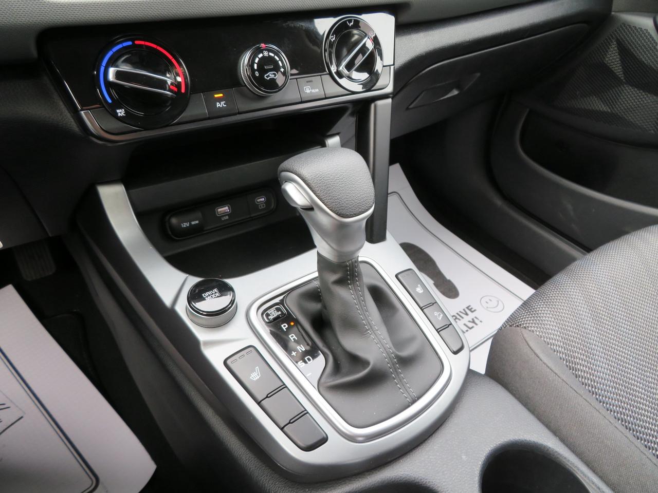 2024 Kia Seltos LX FWD Photo