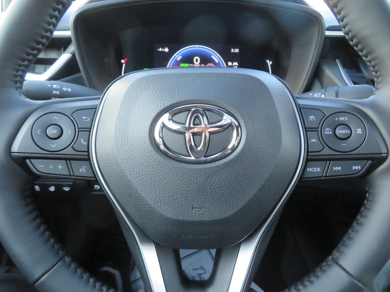 2025 Toyota Corolla Hybrid SE AWD CVT Photo