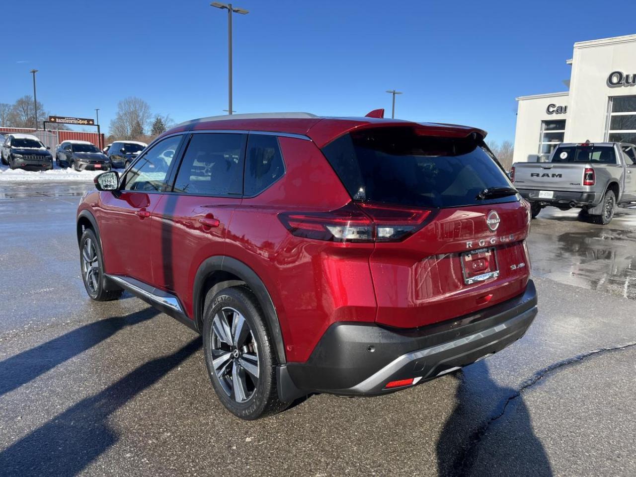 2023 Nissan Rogue AWD SL Photo